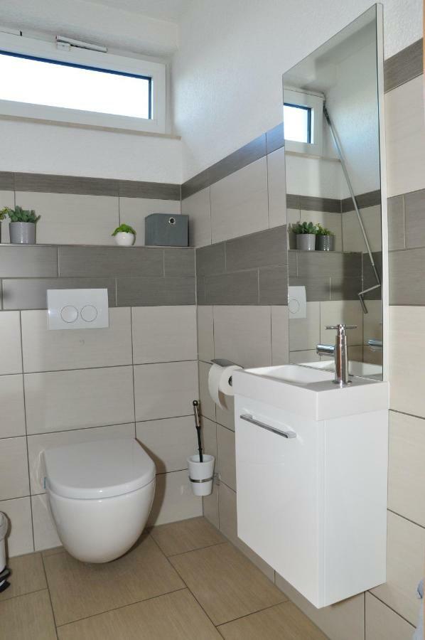 N37 -Modern Eingerichtete Zimmer In Ruhiger Lage Aldingen  Exterior photo